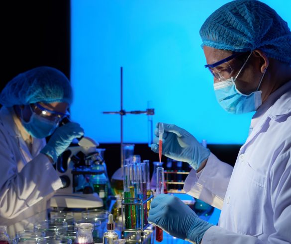 Asian Scientists Working on Vaccine Creation